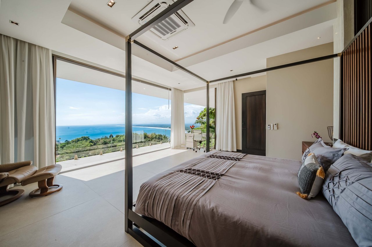 Casa Nola, Luxury Villa in Gated Community La Reserva