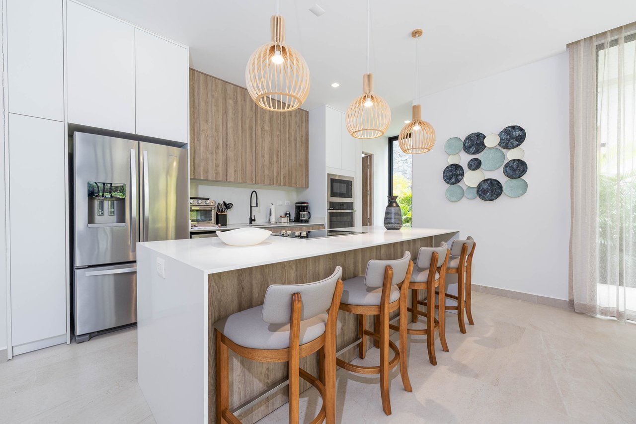 Bosques de Pinilla Unit 15 – Model A | Fully Furnished 4-Bedroom Home with Vehicles