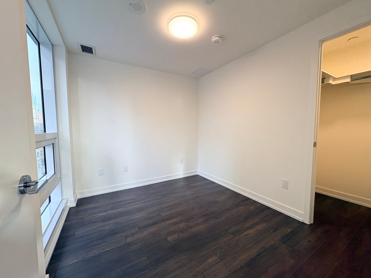 89 Church Street Unit: 612