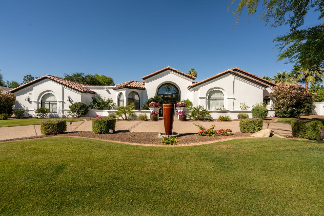 7115 E FOOTHILL Drive