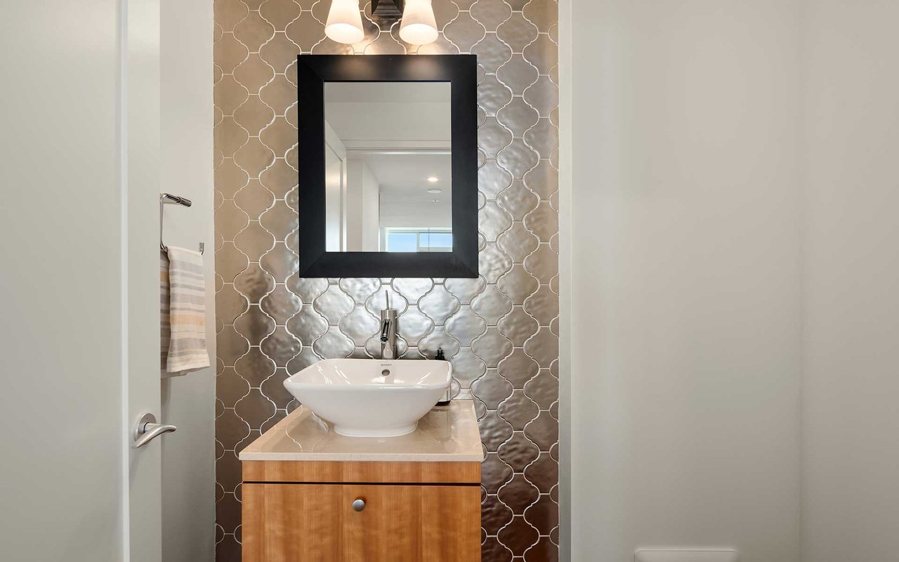 The Vibrant Downtown Lifestyle Awaits at Bellevue Towers