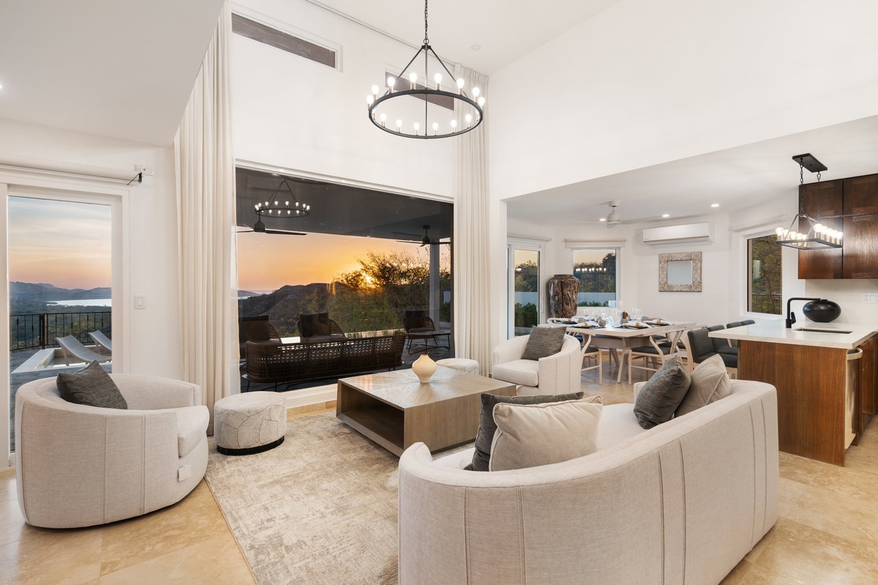 Casa Sunset | Luxurious Ocean-View Villa with Infinity Pool in Mar Vista