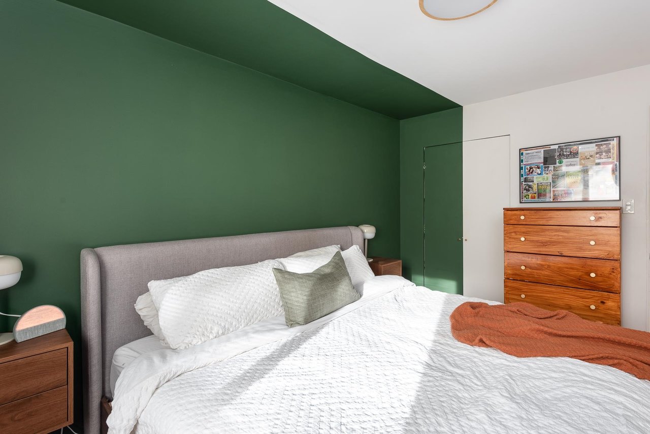 809-756 Great Northern Way, Vancouver