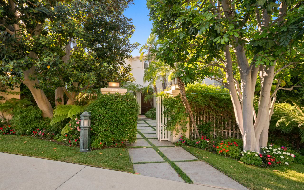 Elegant Tennis Court Estate