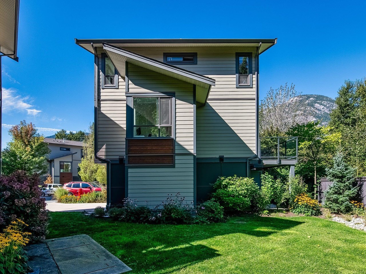 25-38684 Buckley Ave