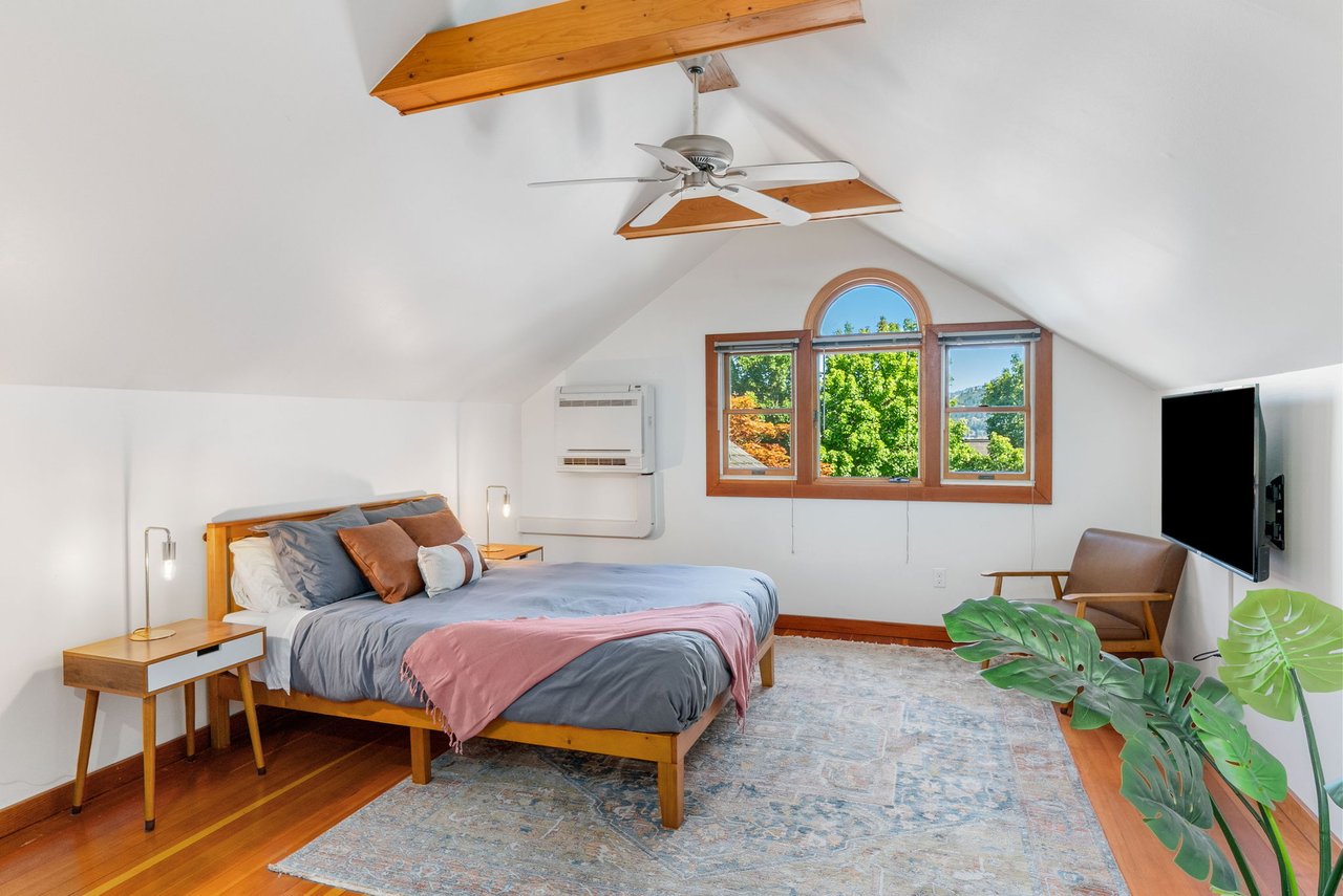 607 Cascade Ave