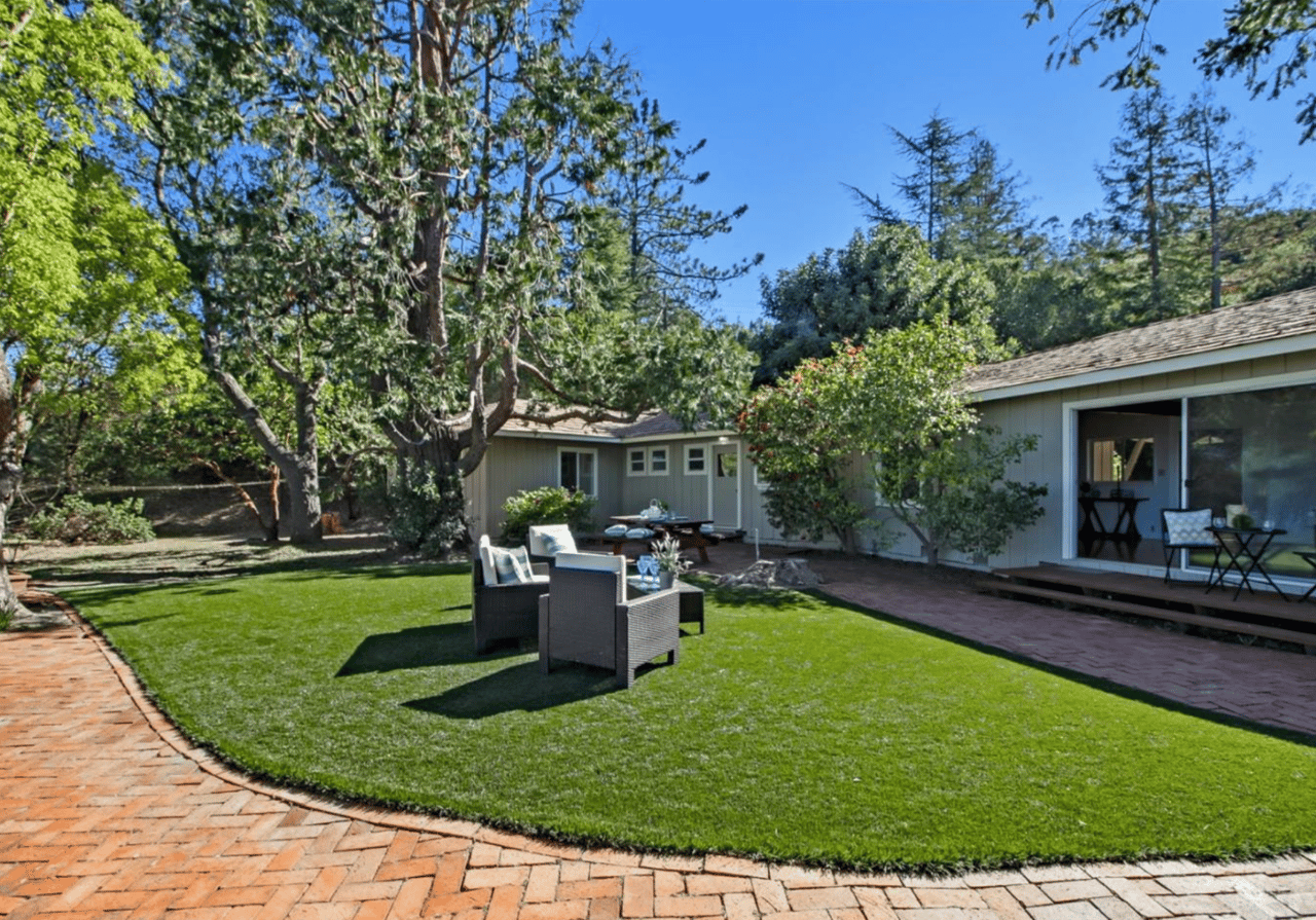 15405 Blackberry Hill Rd