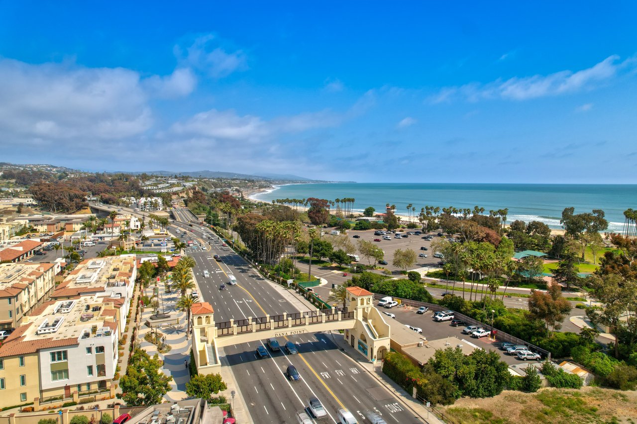 Luxury Rental Minutes from Doheny Beach
