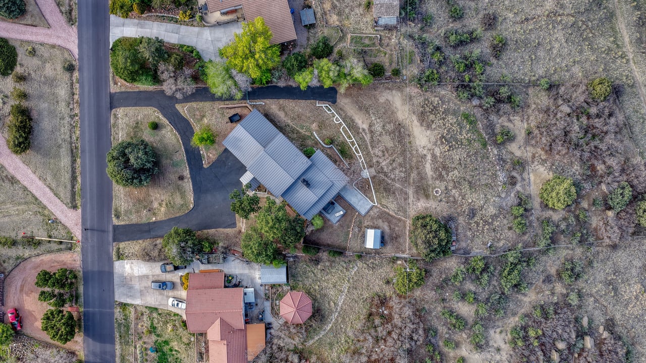 5335 Sapphire Drive