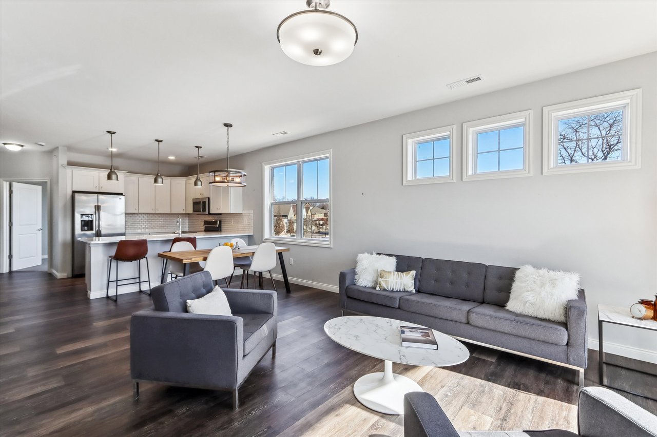 2176 Willenbrock Cir