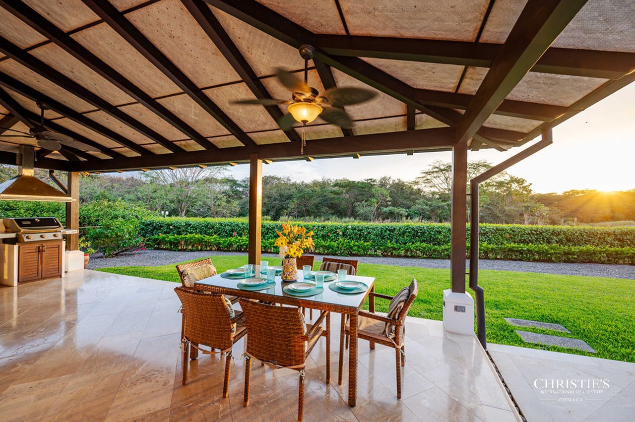 Casa Buena Vista | Timeless Elegance in Hacienda Pinilla 