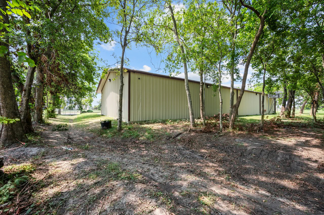 126 W Cedar Bayou Lynchburg Rd
