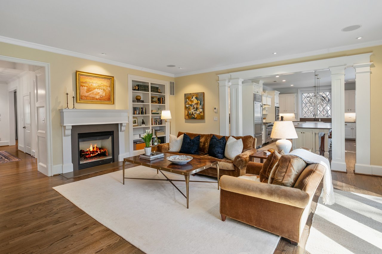 5025 Linnean Ave NW, Washington, DC 20008