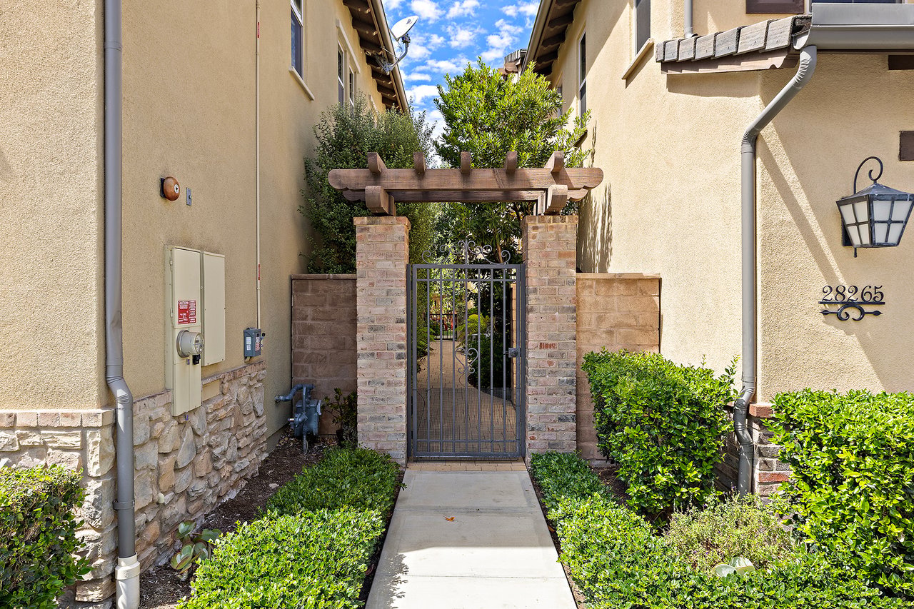 28265 Via Del Mar