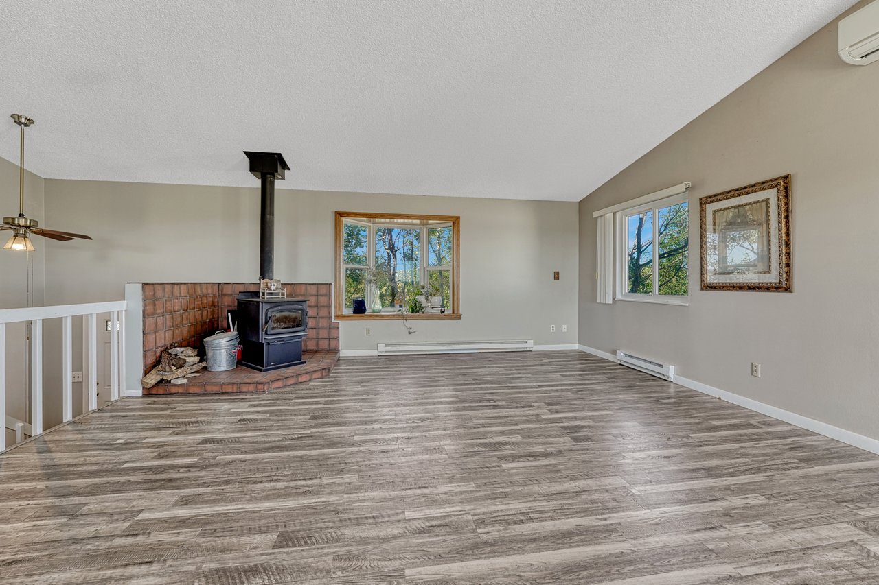 12895 Green Meadow Drive