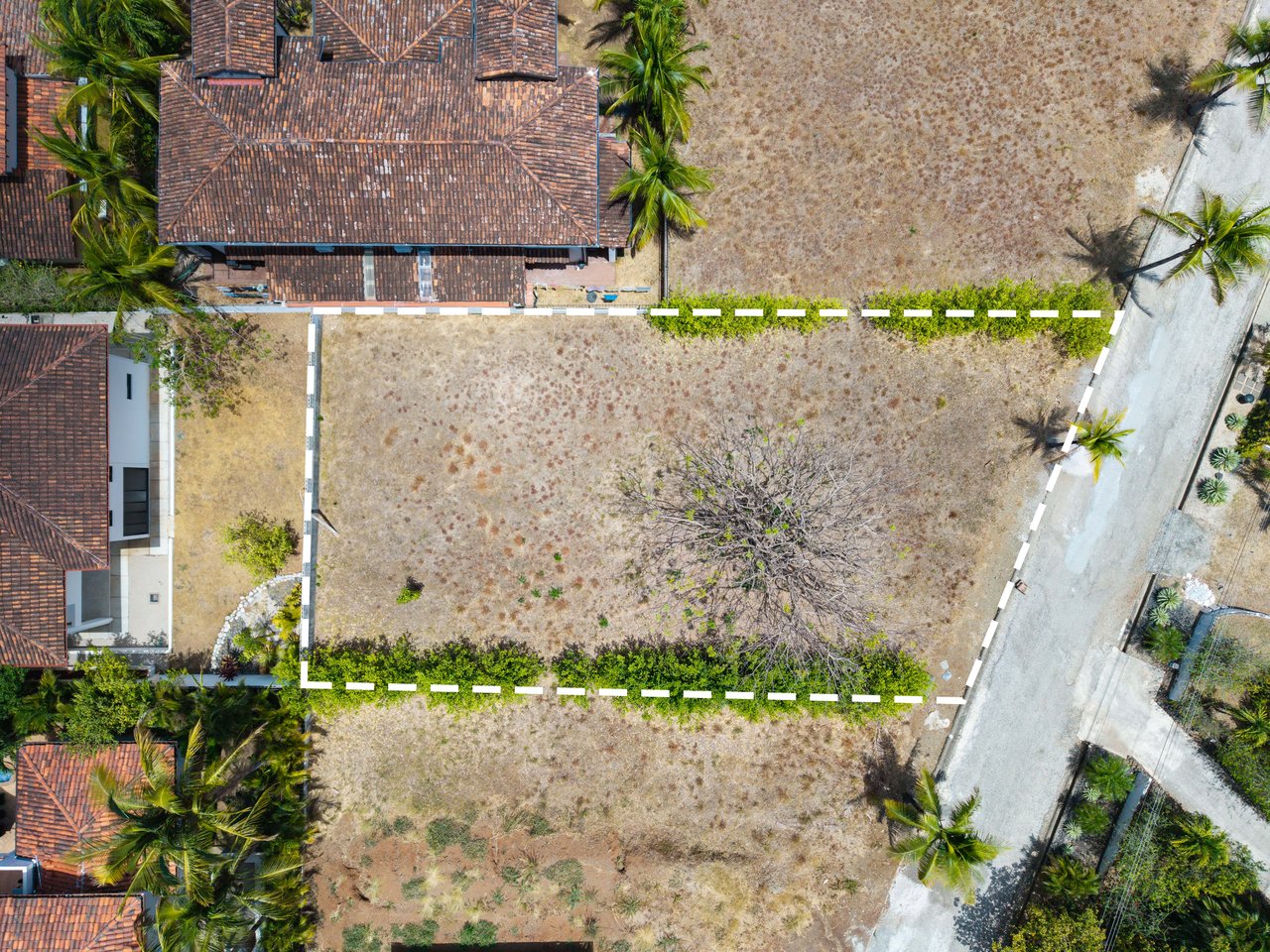 Altos Flamingo Lot 18 | Ready-to-Build Lot in Gated Altos de Flamingo Just Minutes from the Beach