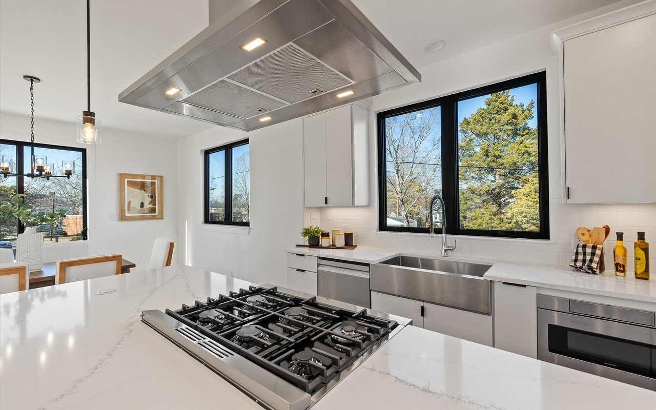 813 N Roxboro Street