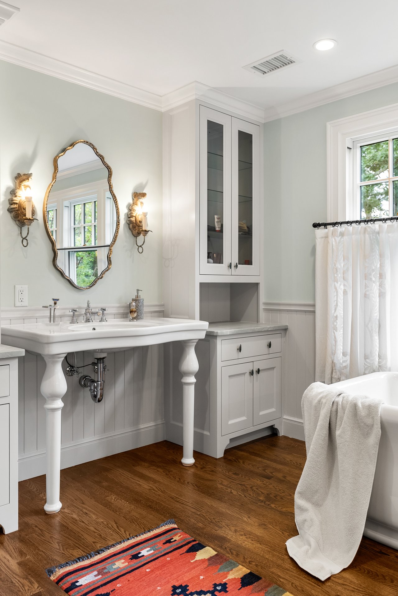 Renovated Georgian Colonial 