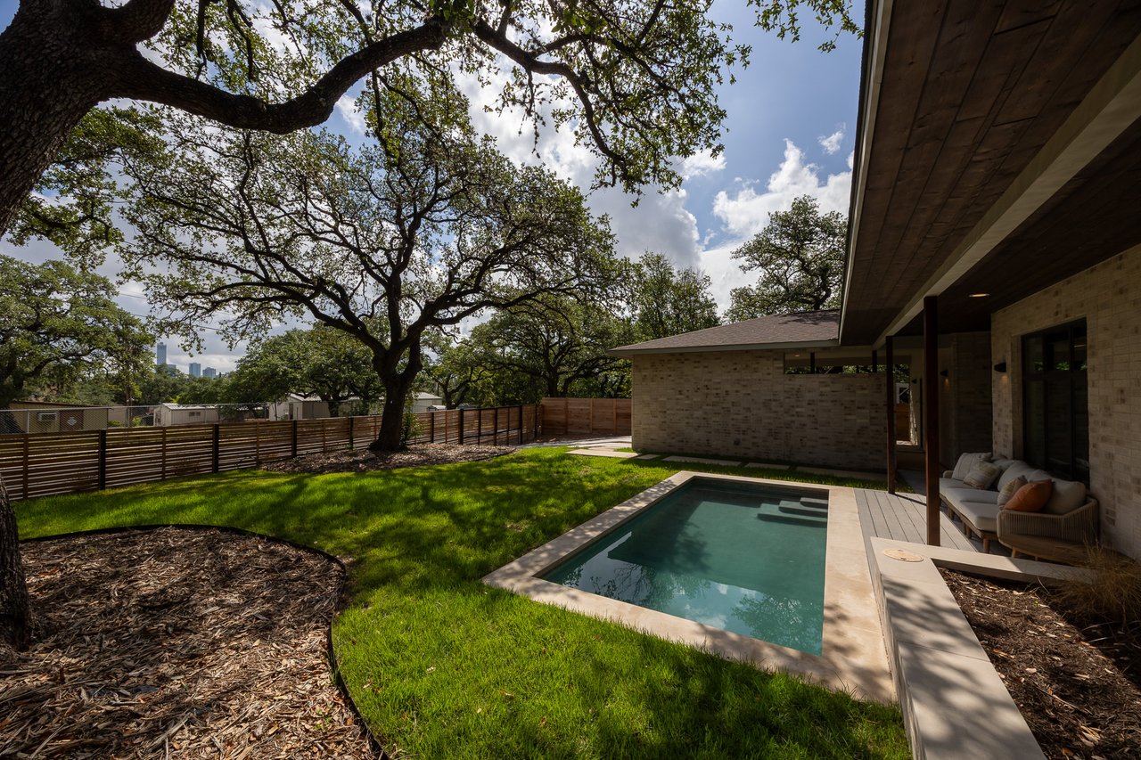 The Tailored House