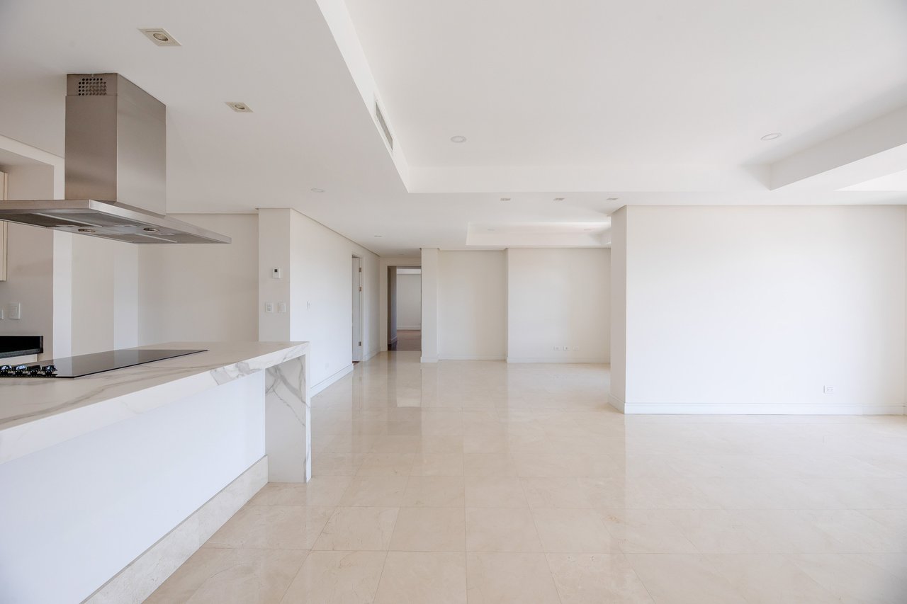 Renovated Executive Condo Home, Escazu, San Jose