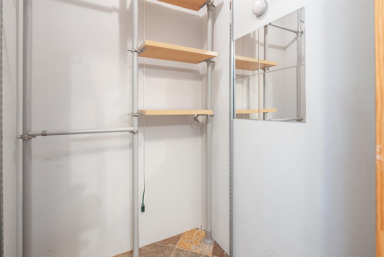 124-8411 Ackroyd Rd