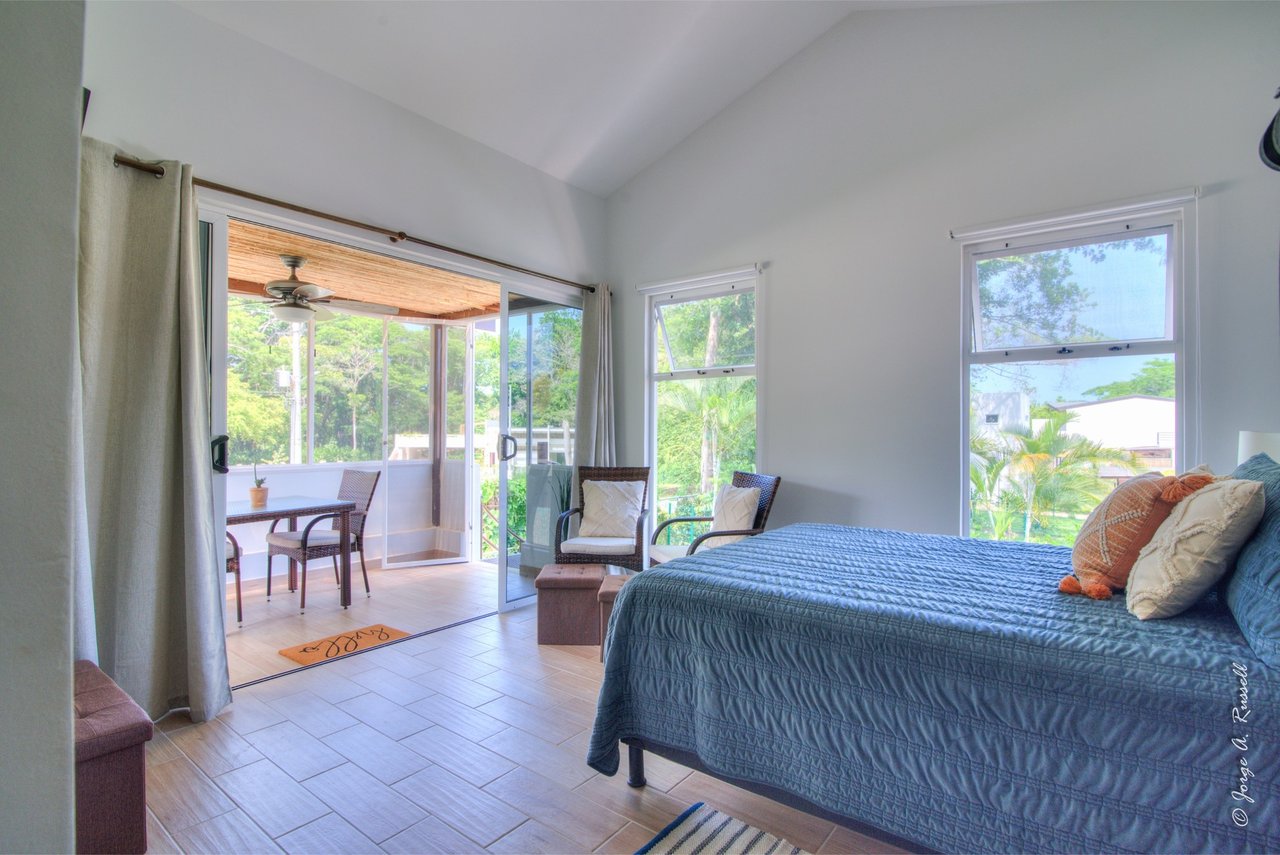 Tropical Income Generating Villa, Jaco, Puntarenas