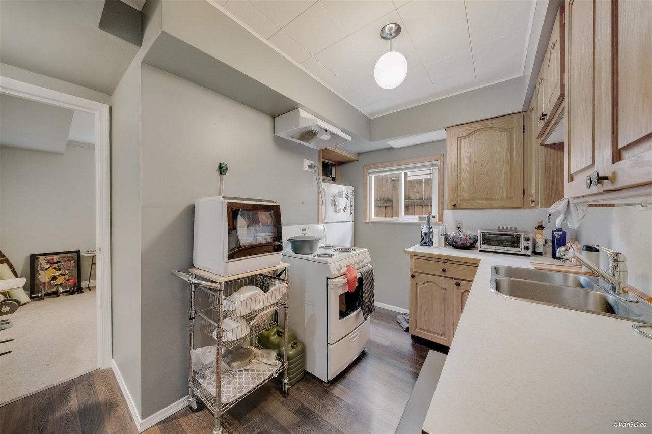 2052 W Keith Road, North Vancouver