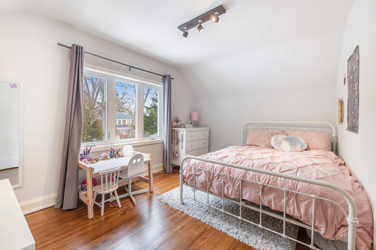 10 Kingslea Gardens