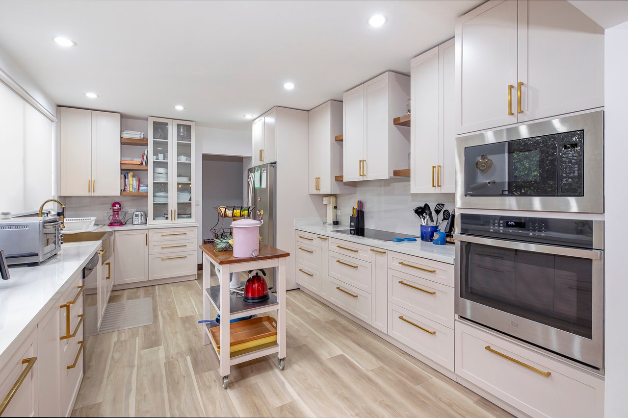 Remodeled Family Condo, Escazu, San Jose