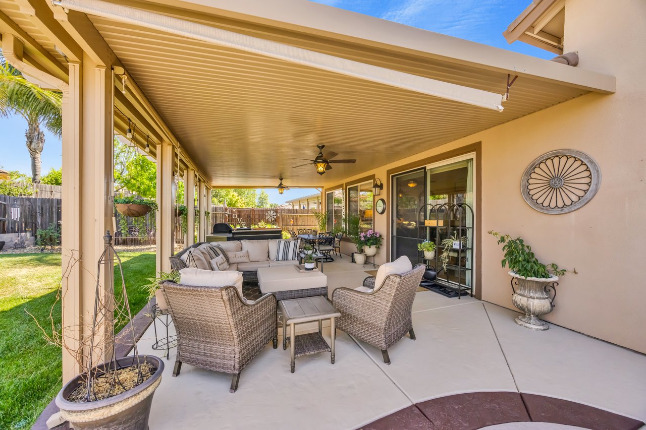 4040 Borderlands Dr