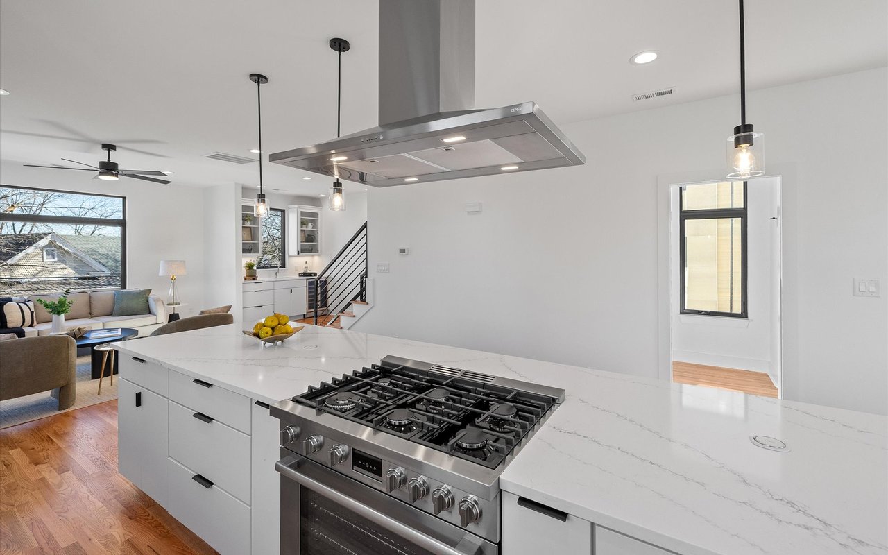 813 N Roxboro Street