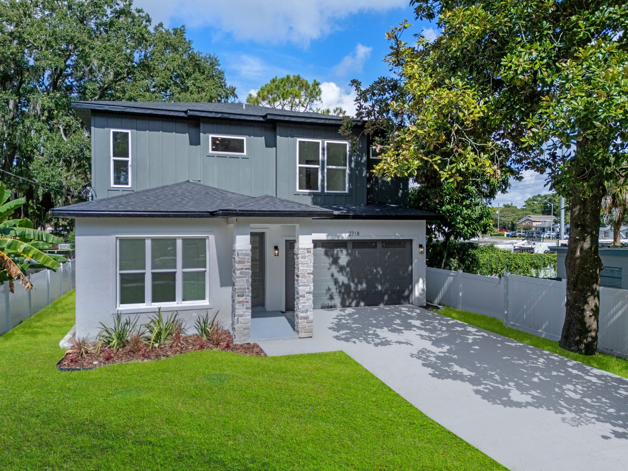 2718 KEYSTONE DRIVE