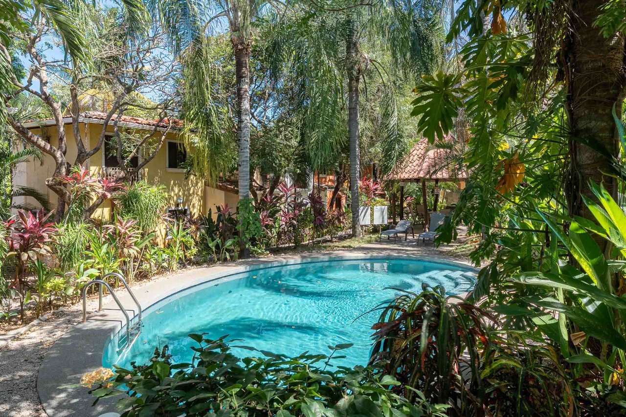 Pueblo del Mar 25 | Fully Renovated, Furnished Condo in Walkable Tamarindo