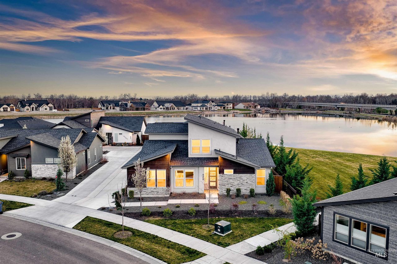 8389 W Shams Ln Eagle, Idaho