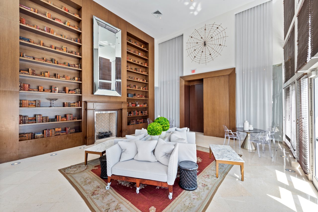 Icon South Beach Unit 906 | South Of Fifth