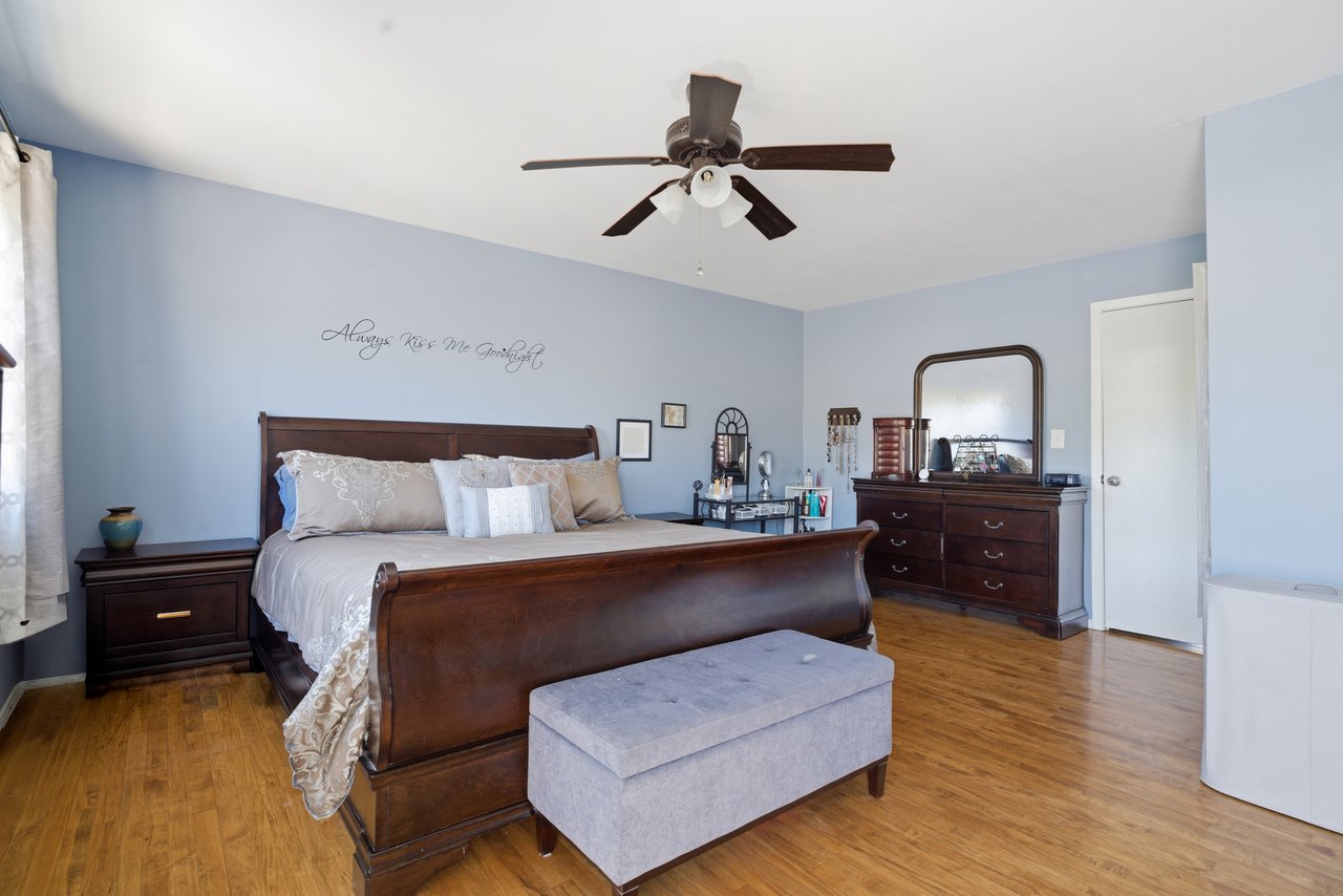 2401 Tudor Court