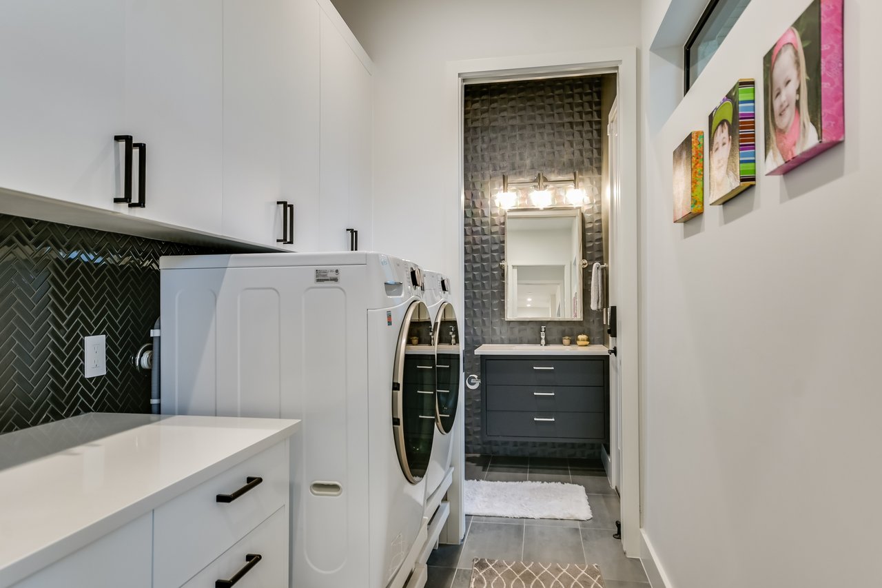 Modern on Ridgewood