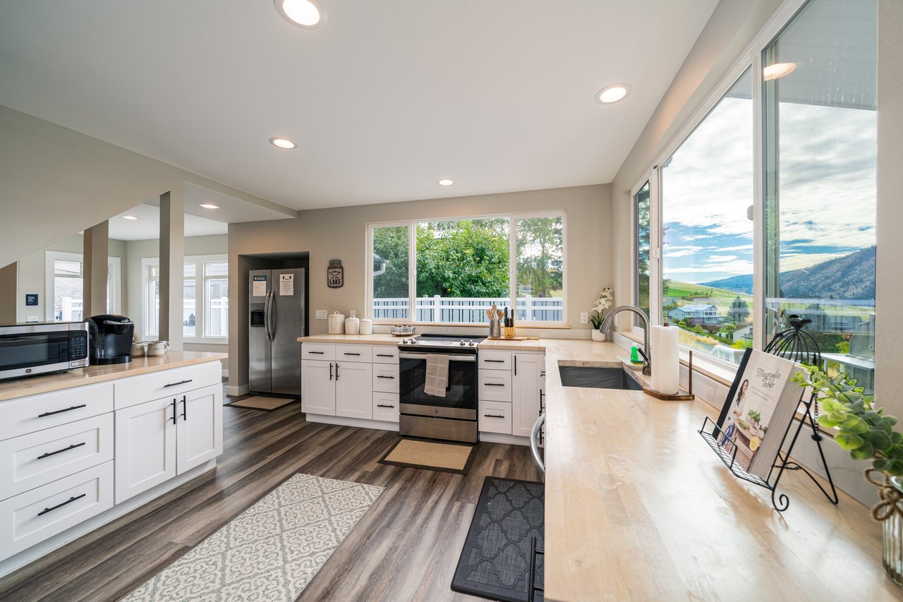 Chelan Farmhouse