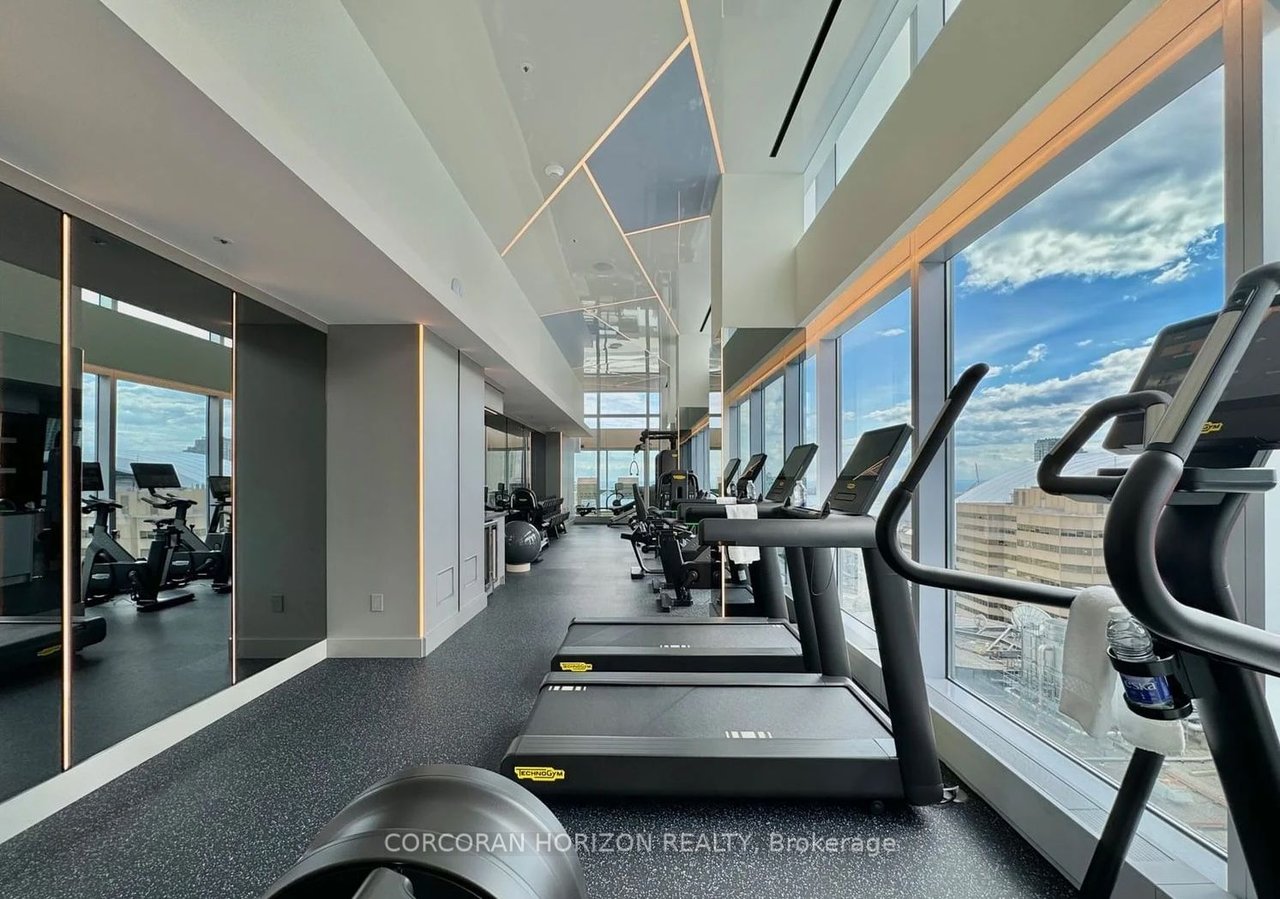 LUXURY AT THE RITZ RESIDENCES