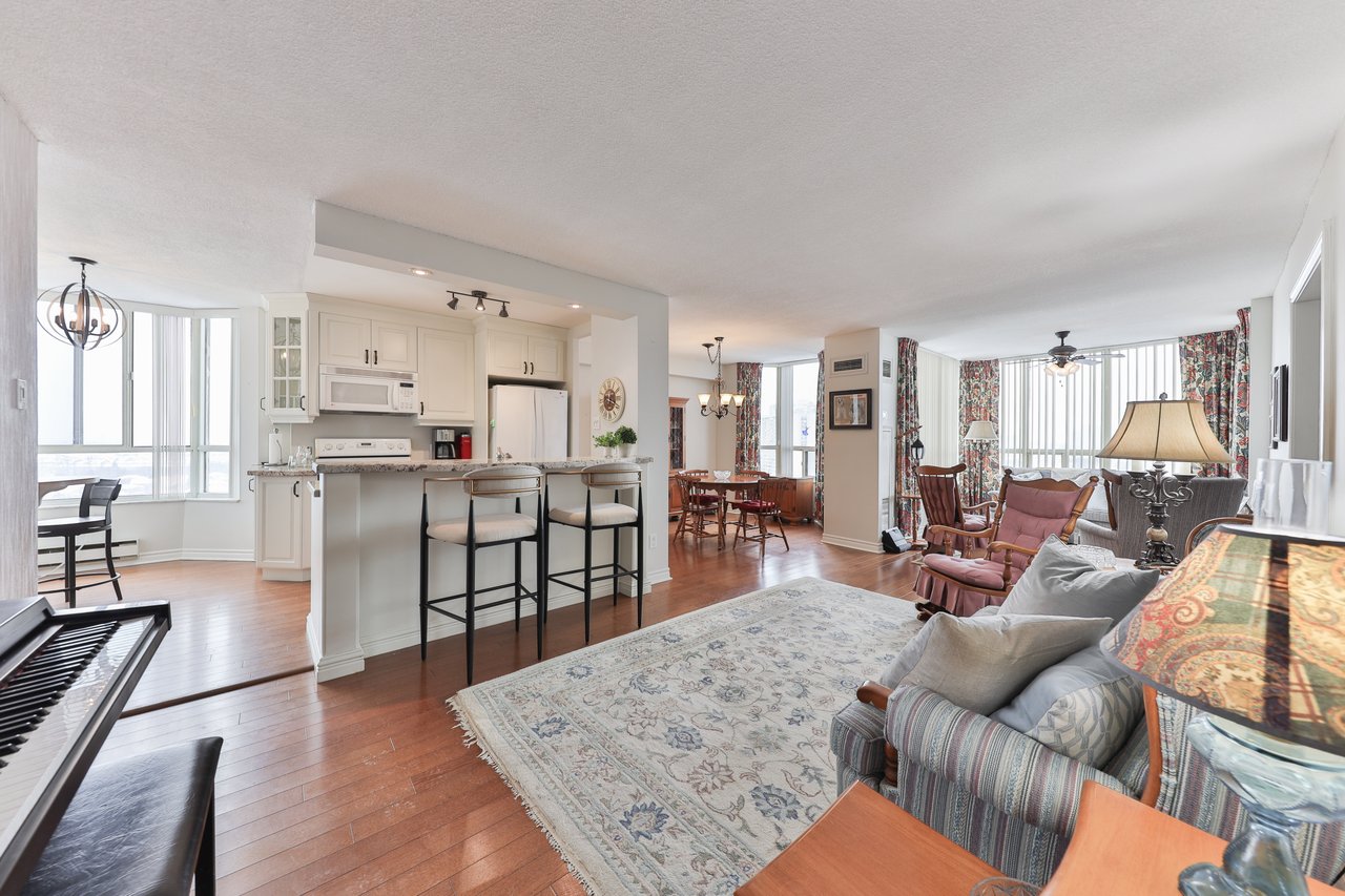 20 Cherrytree Drive #1104