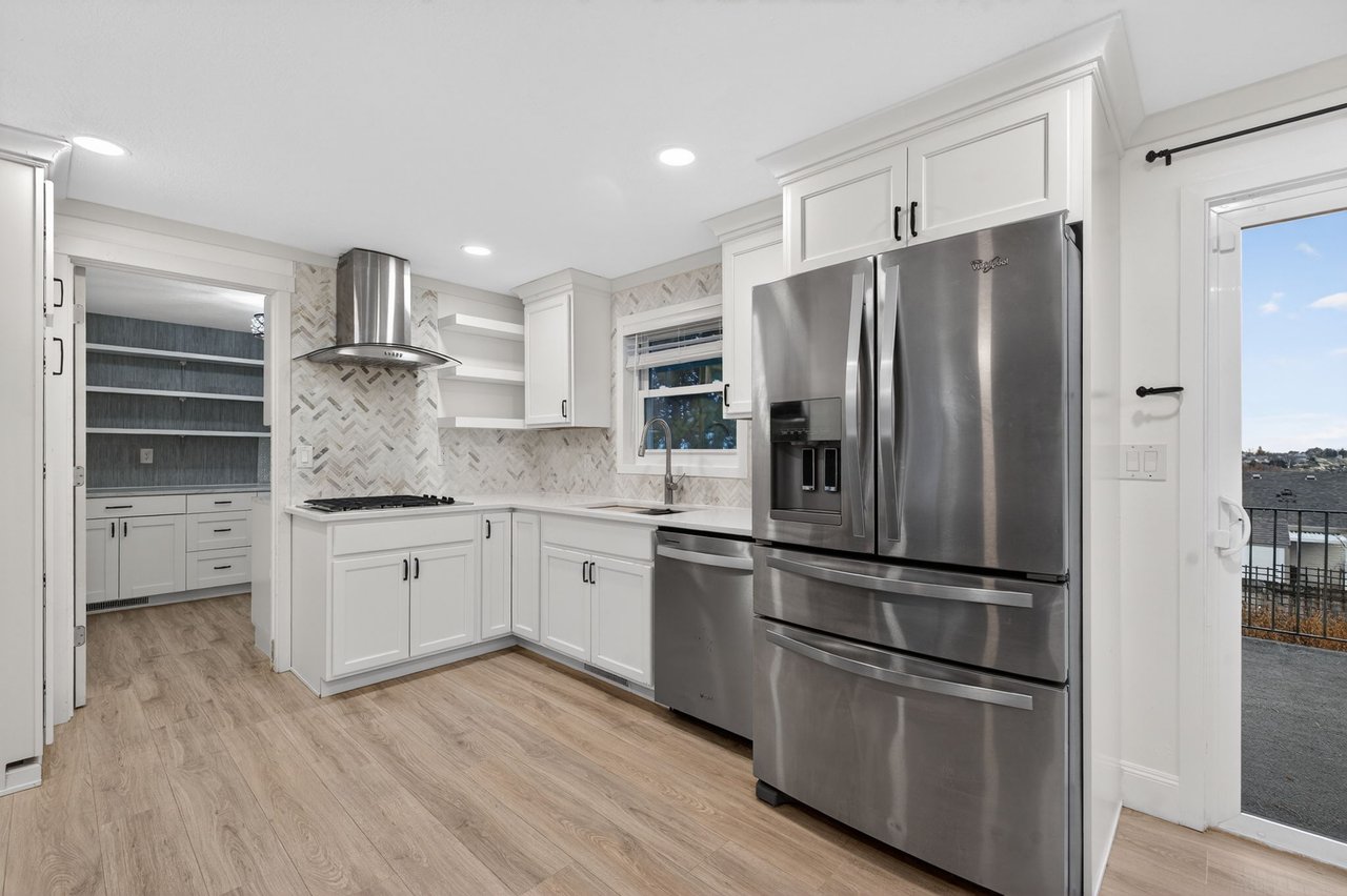 Updated Brick Home w/ Views, Shop + RV Parking in Monte Vista Acres | 1740 Beth St Pocatello