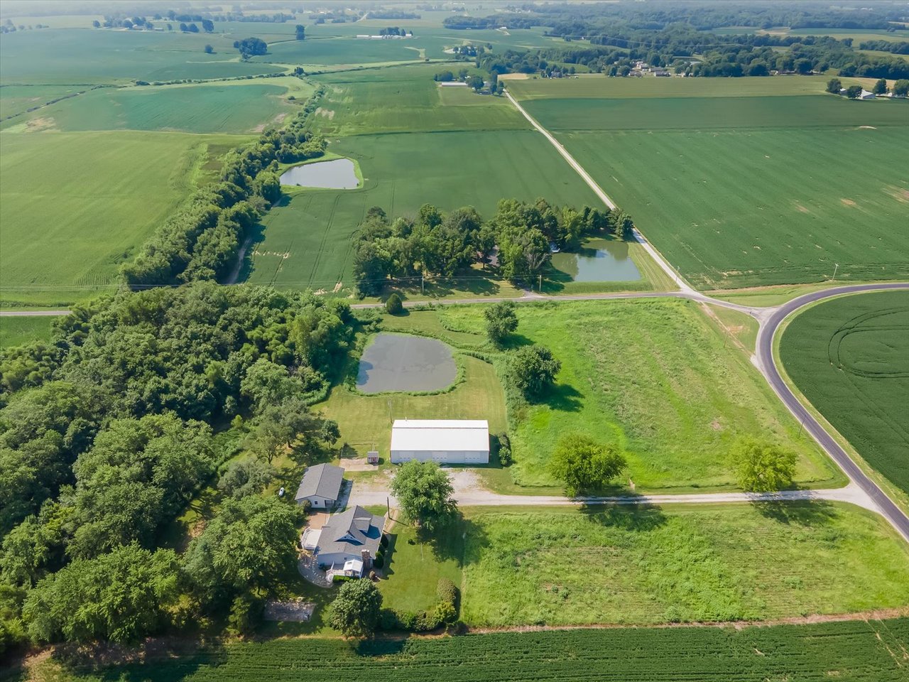 Spacious Country Home on Nearly 10 Acres – 2622 Kaiser Road 