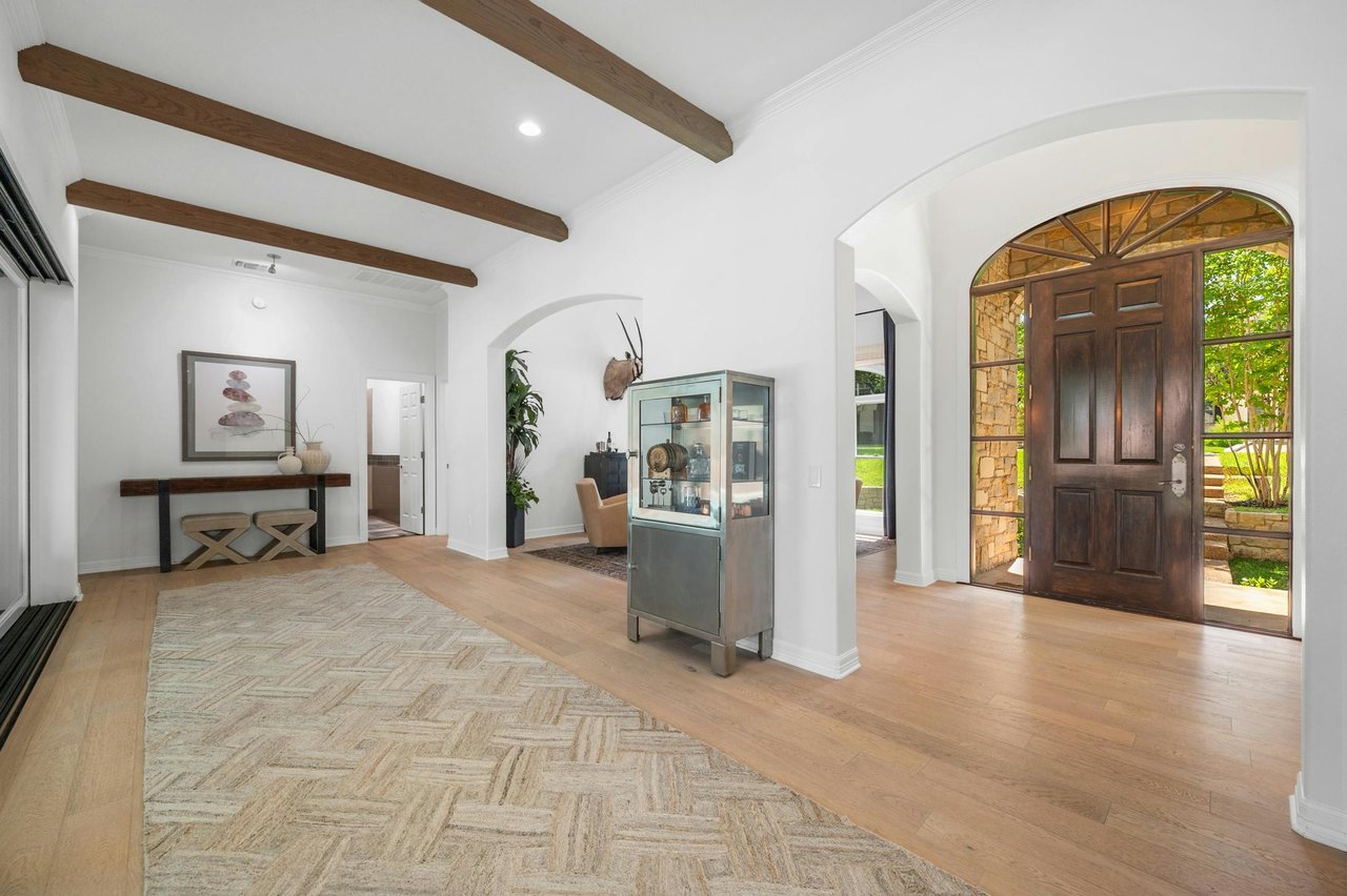 2928 Chatelaine Drive