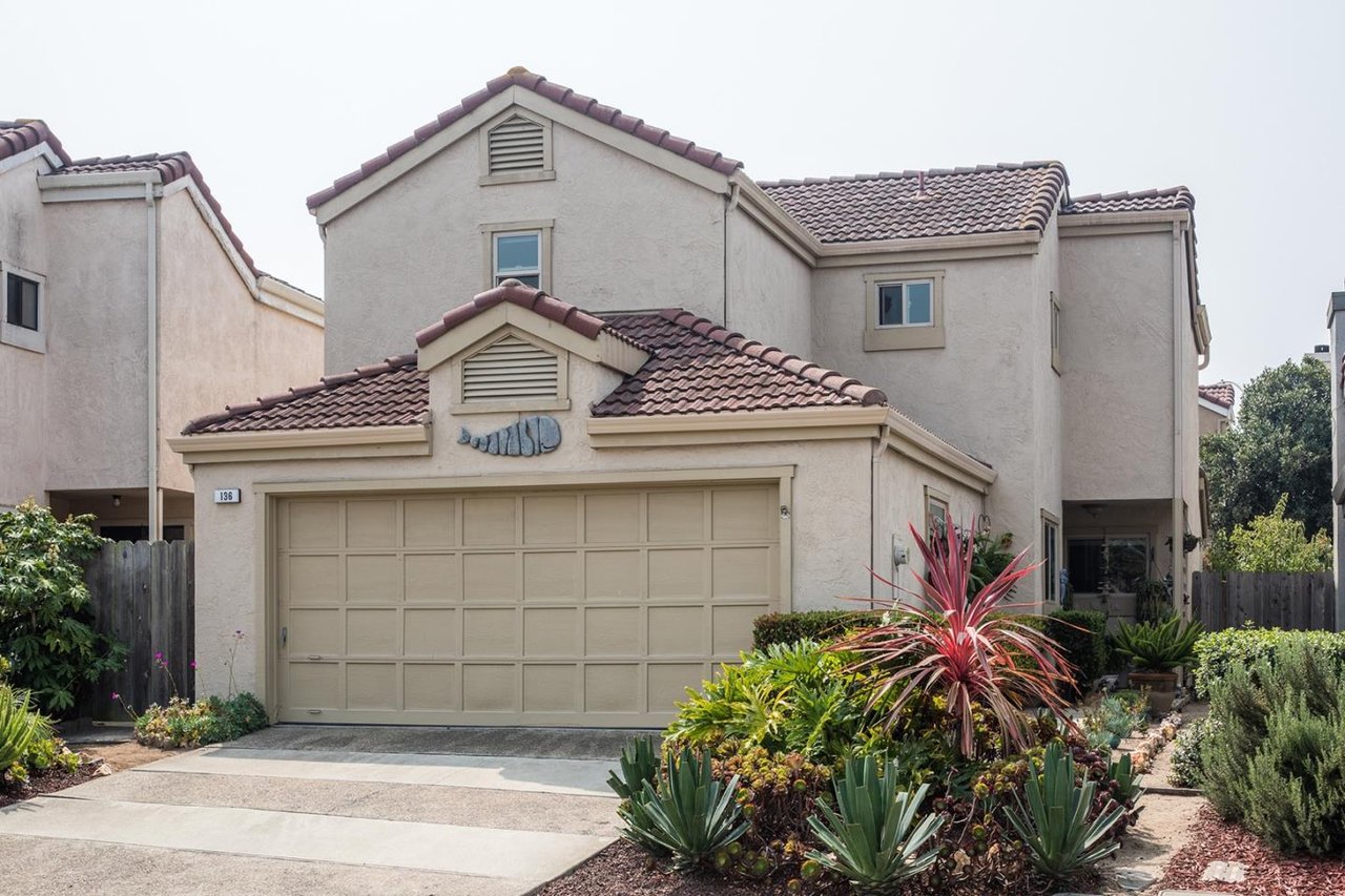 136 Seal Court