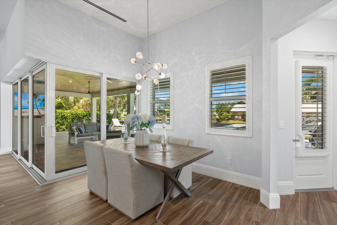 6617 Joanna CIR