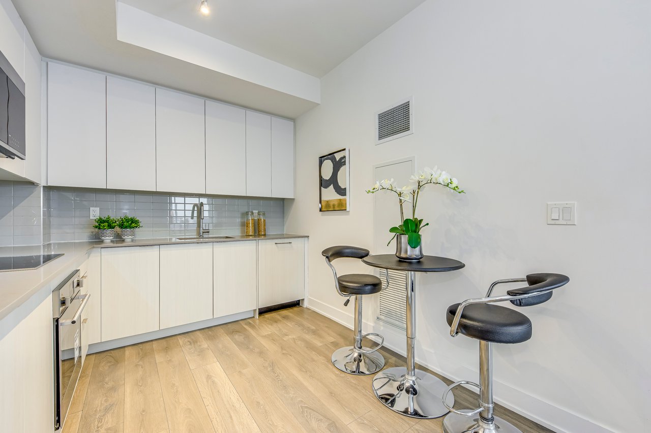 297 Oak Walk Drive #1108