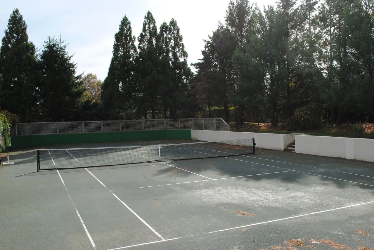 Southampton Village Summer Rental with Tennis / Pool