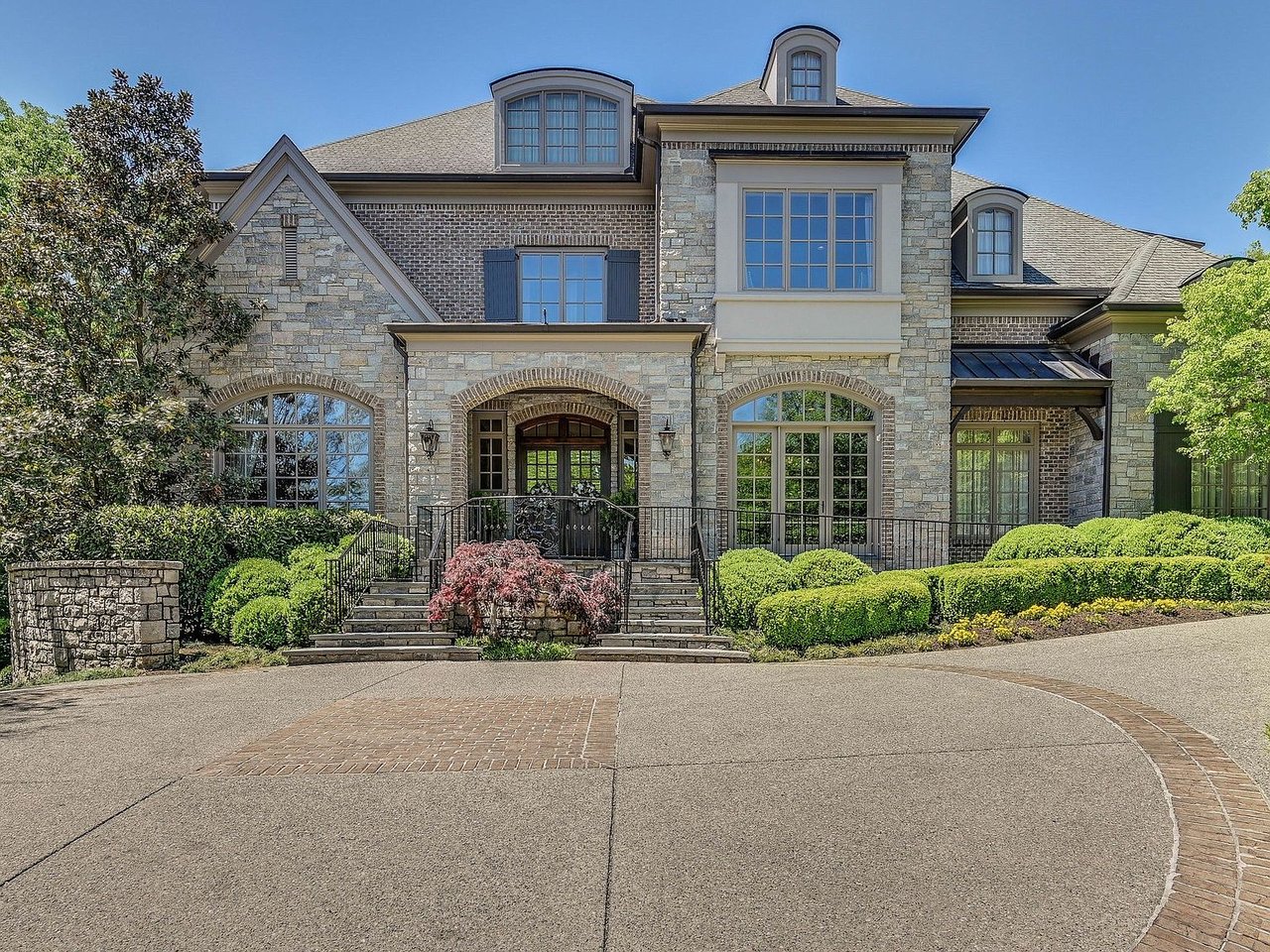 Franklin's Hidden Gems: Unveiling the Exclusive Communities of Westhaven and LaurelBrooke