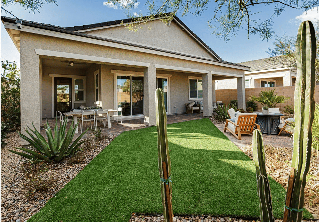 10274 Hairstreak St, Las Vegas, NV 89141