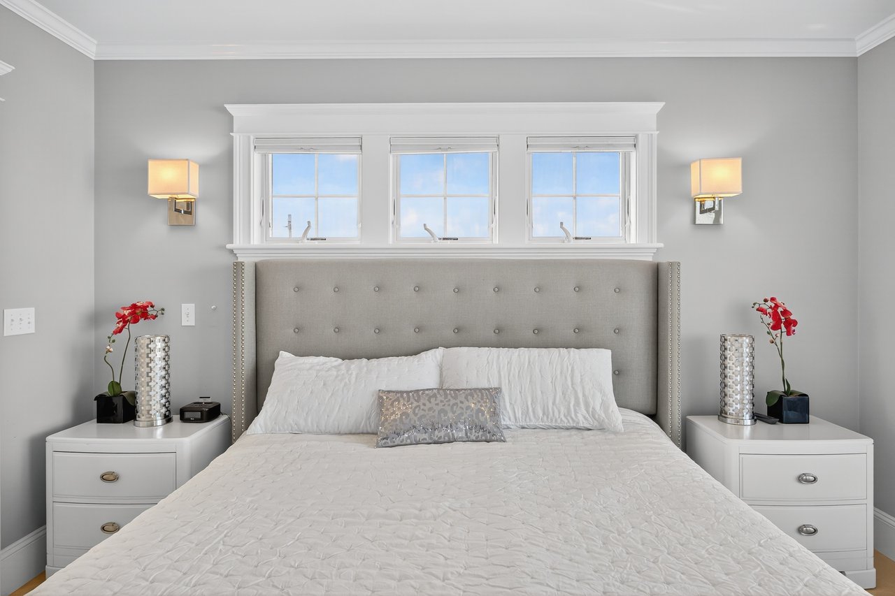 Private Beachfront Residence on Cape Cod Bay